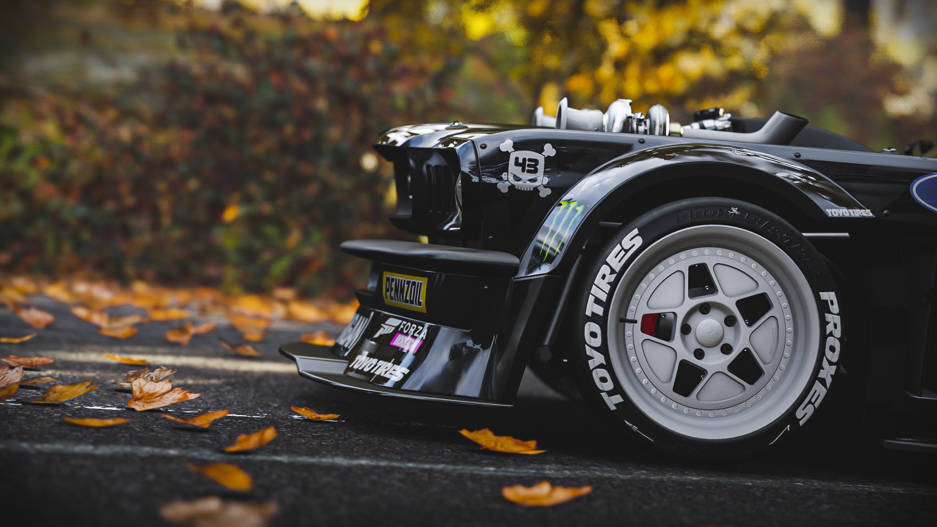 “高新体育中心羽毛球：赛事进程紧张刺激，决赛悬念重重”